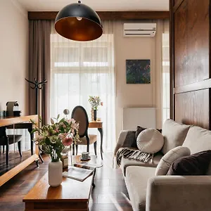 Aparthotel Topolowa - Loftaffair Collection, Krakov