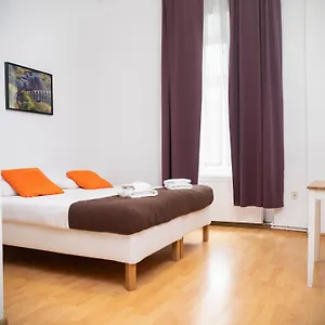 2* Appart hôtel Station